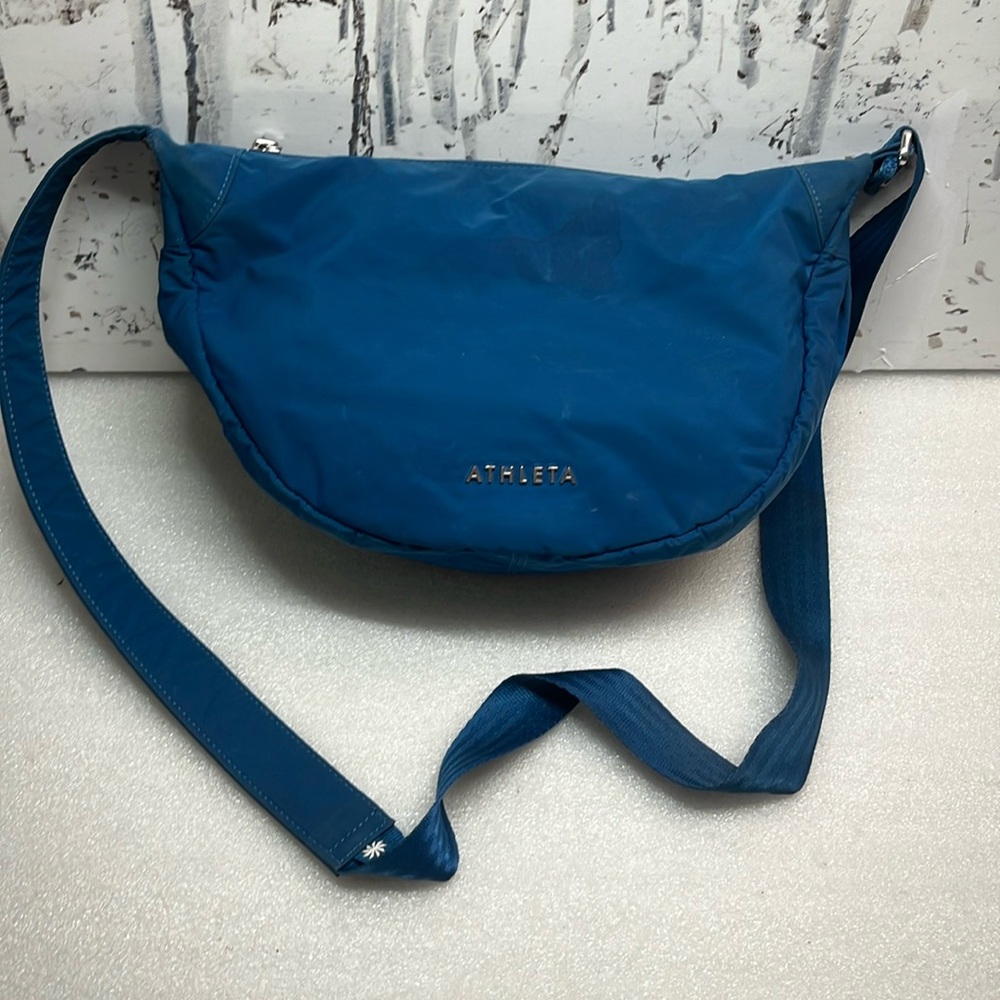 Athleta All About Crossbody Bag